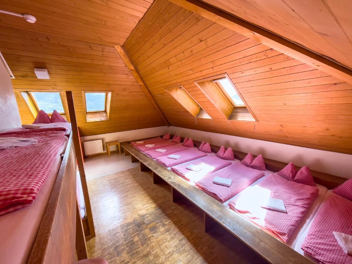Berggasthaus Tannalp Frutt Eksteriør billede