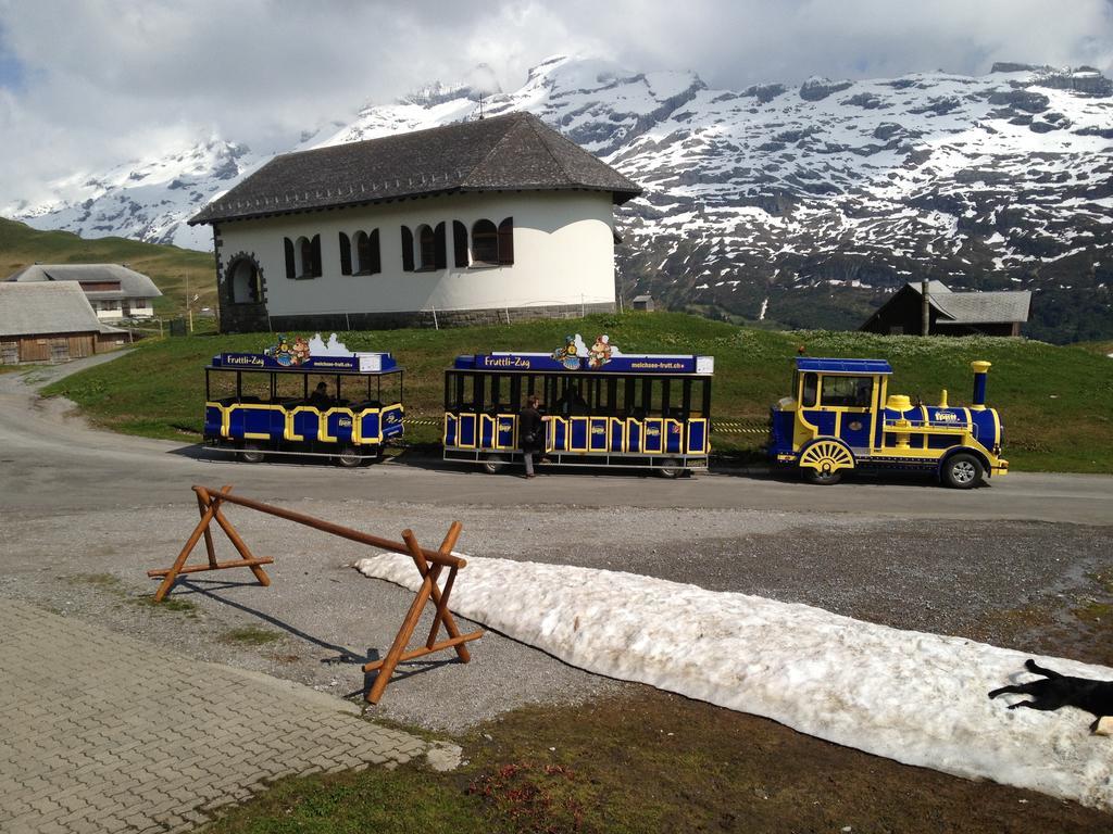 Berggasthaus Tannalp Frutt Eksteriør billede